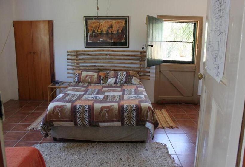 חדר קלאסי, Trackers Inn