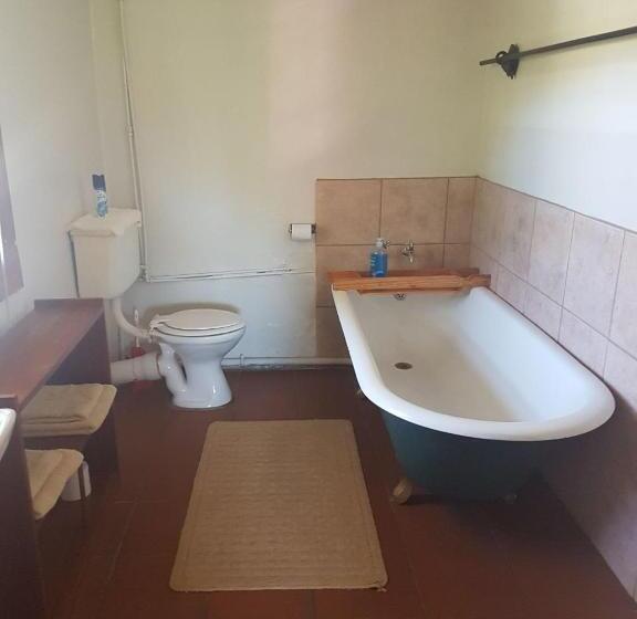 חדר קלאסי, Trackers Inn