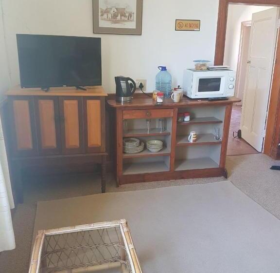 חדר קלאסי, Trackers Inn