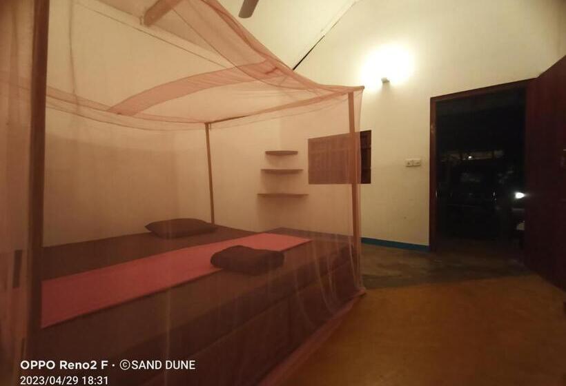 اتاق استاندارد, Safasurf Camp   Hostel