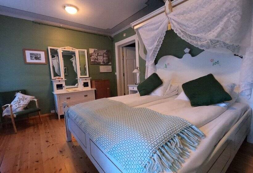 اتاق استاندارد با تخت دوبل, Hjelle