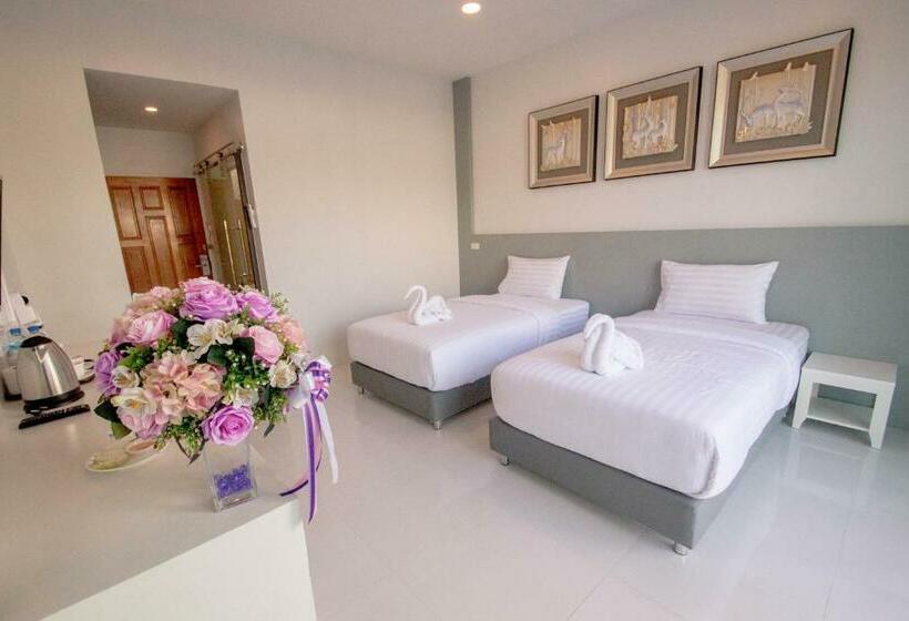 اتاق سوپریور, Baan Yamoo Ranong