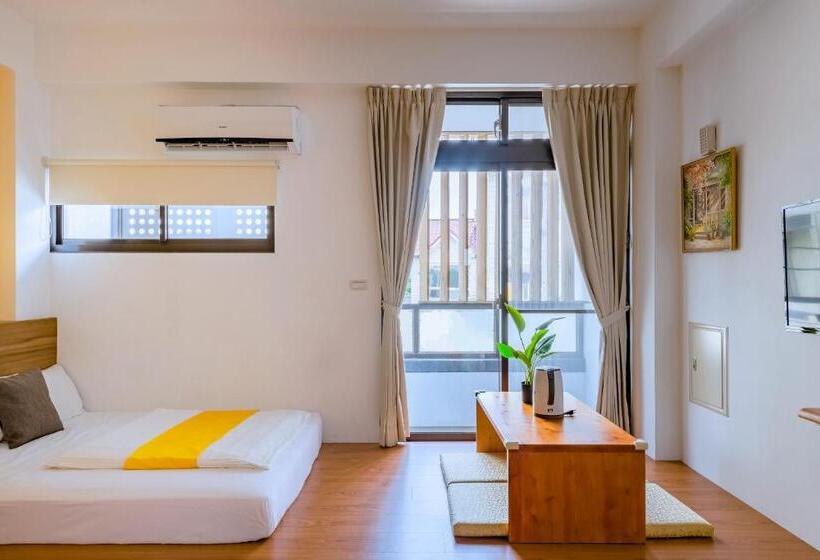 اتاق استاندارد چهار تخته, Field Trail Homestay