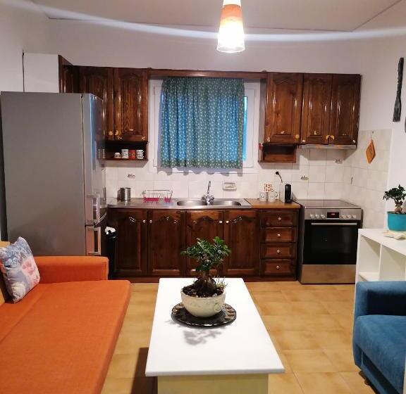 带2个卧室的公寓, Sausan