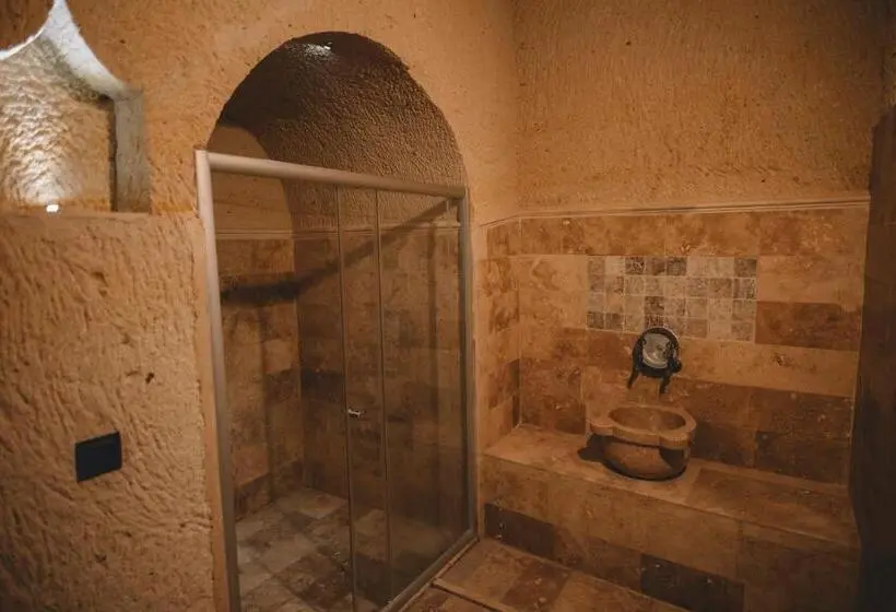 Standard-huone Poreallas, çavuşin Cave House Cappadocia