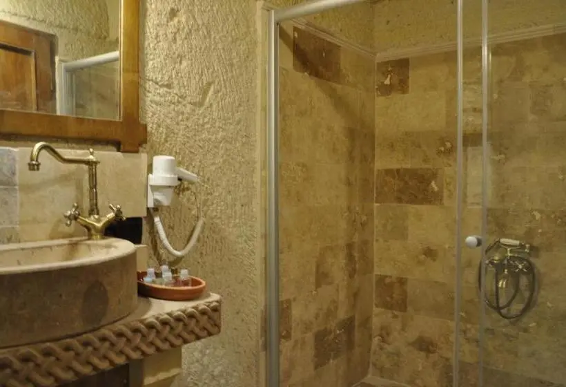 Standard Kolmen Hengen Huone, çavuşin Cave House Cappadocia