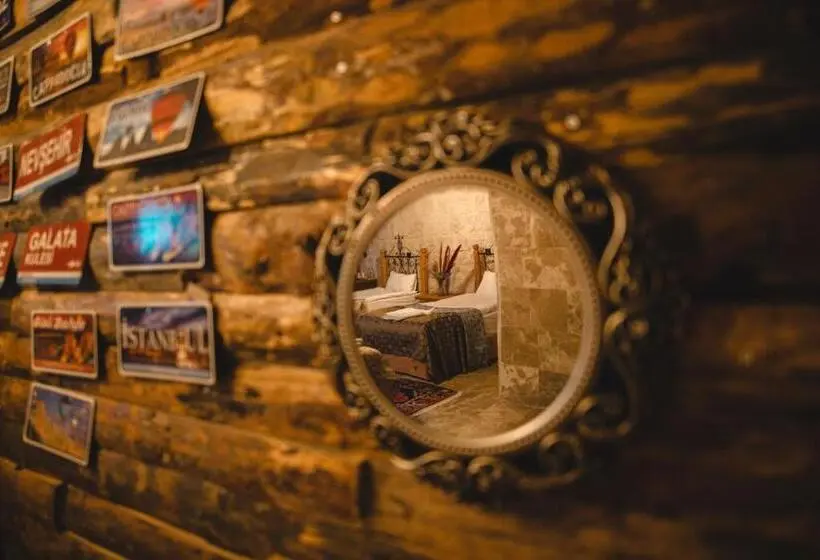 Perhehuone, çavuşin Cave House Cappadocia