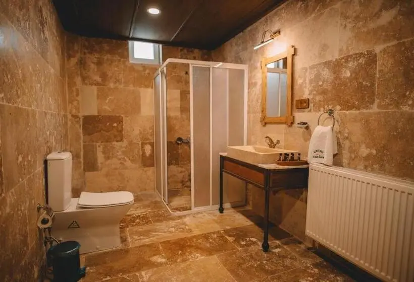 Standard-huone King-vuode, çavuşin Cave House Cappadocia