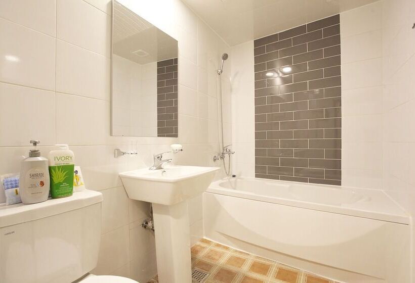 デラックスルーム, Shine