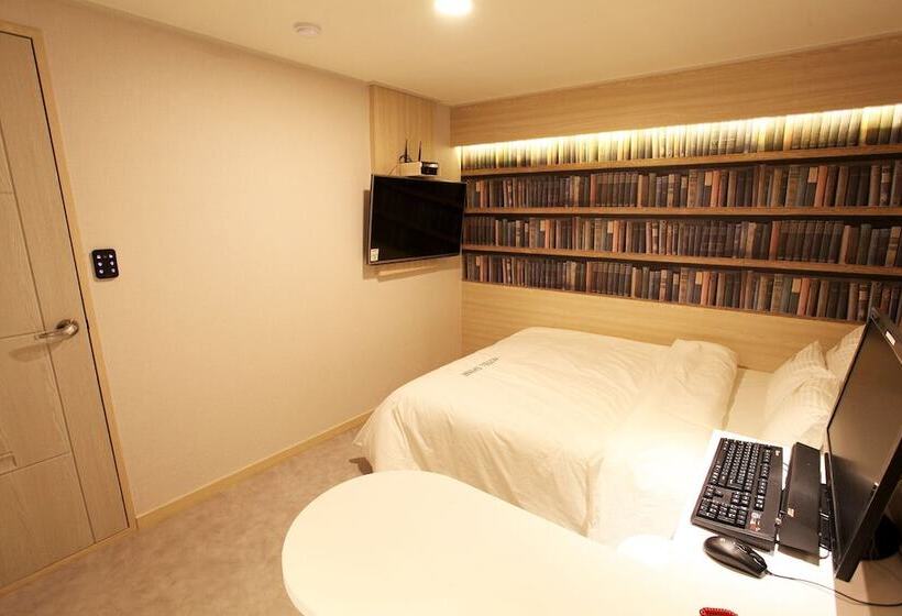 デラックスルーム, Shine