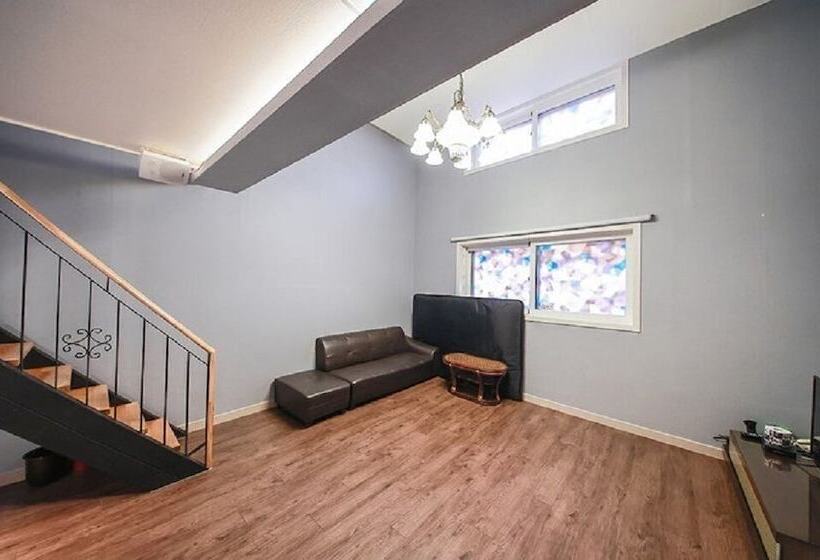 メゾネットスイート, Shine