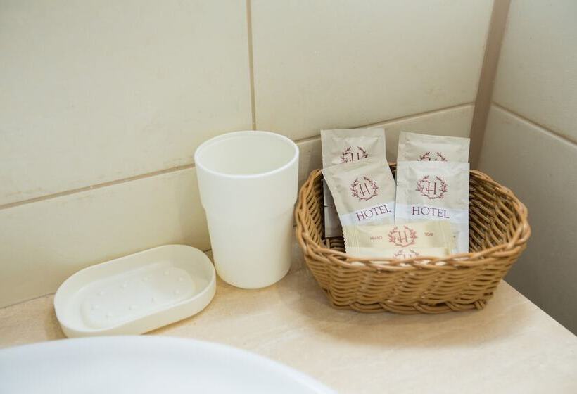 اتاق لوکس خانوادگی, Sport Hotel Vitamin