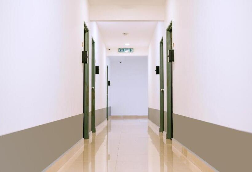 キングサイズベッドのスタンダードルーム, Chill Box Langkawi