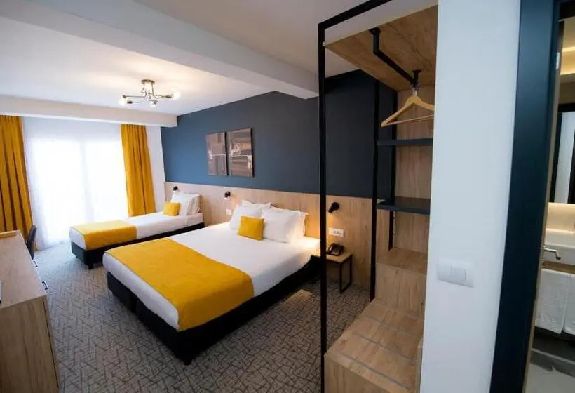 اتاق لوکس, City Inn