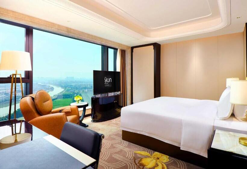 سوییت لوکس, The Yun Hotel Foshan Nanhai