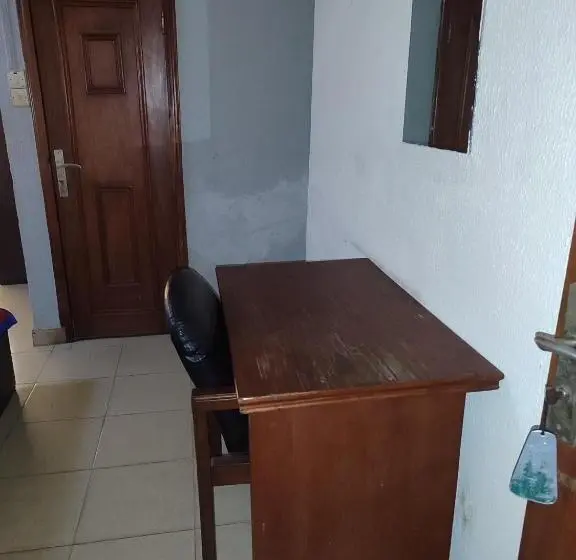 اتاق استاندارد, Hollajobi Guest House