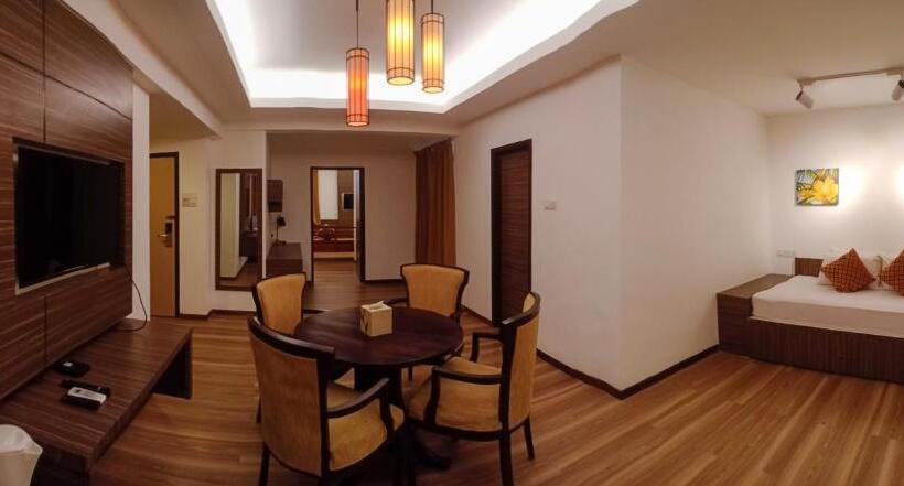 סוויטה אקזקיוטיב, De Greenish Village Langkawi