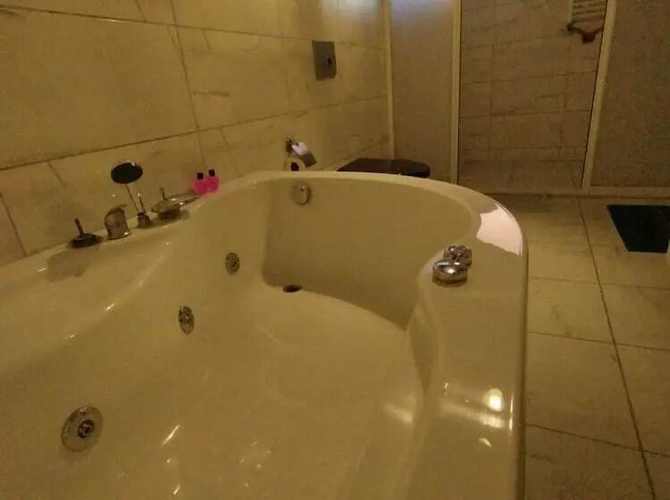 スイート（家族用）, Begam Butik Otel