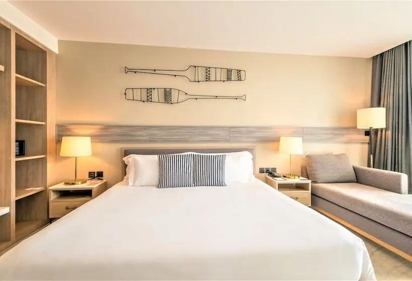 プレミアムルーム, Centara Ao Nang Beach Resort & Spa Krabi