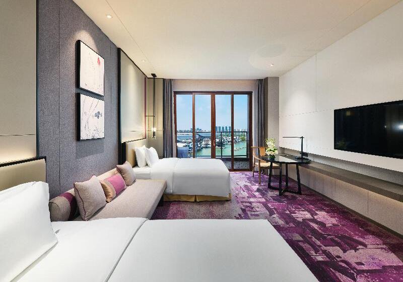 标准间带湖景, Crowne Plaza Wuxi Lake View By Ihg