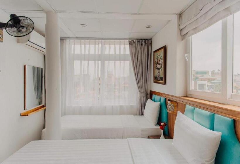 اتاق لوکس, Hanoi Asia