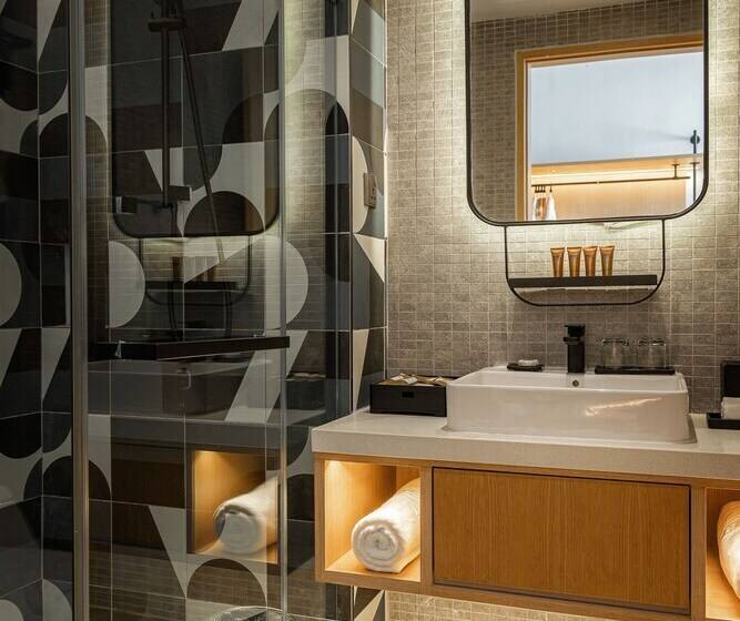 Люкс Deluxe 2 Спальни, Macalister Hotel Managed By The Ascott Limited