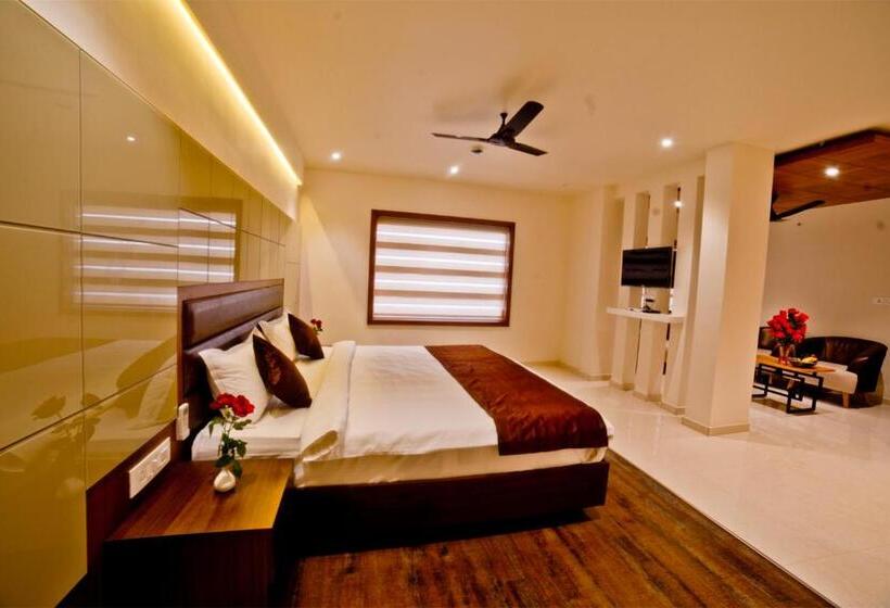 سوییت, Wild Saga