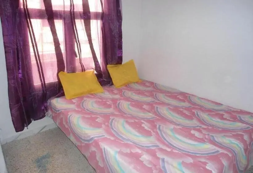 اتاق استاندارد, Auberge Alferdaous