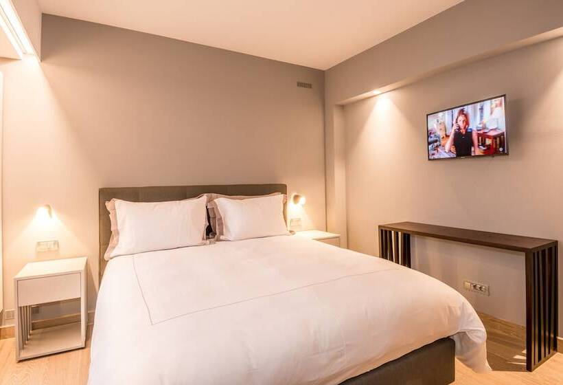 استودیو استاندارد با تراس, The Residence Gare