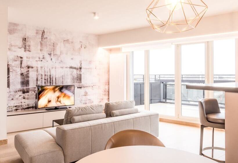 استودیو استاندارد با تراس, The Residence Gare