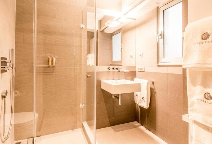 1 Bedroom Penthouse Apartment, The Residence Gare