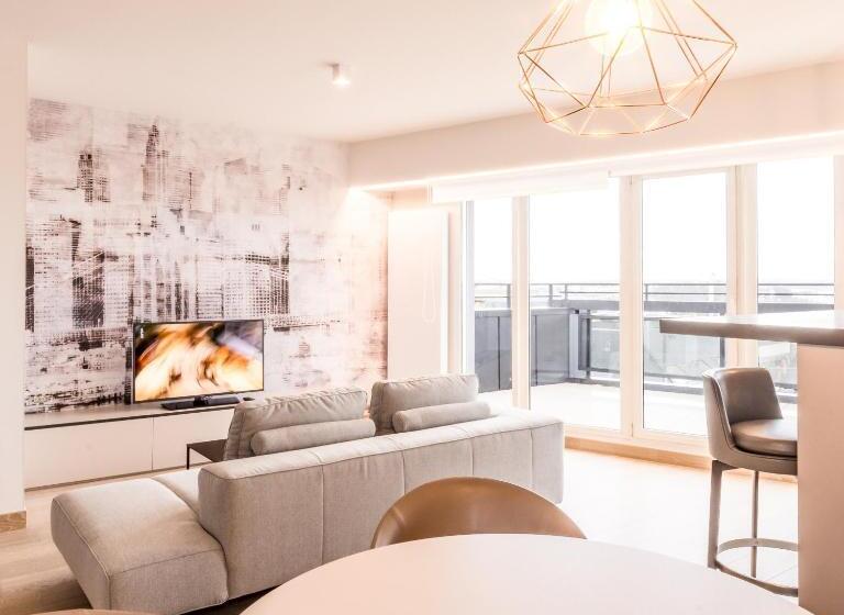 1 Bedroom Penthouse Apartment, The Residence Gare