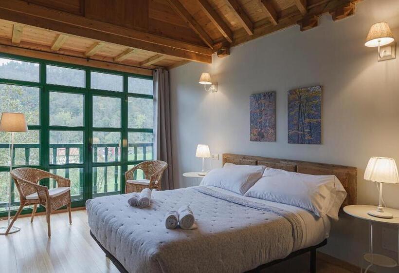 バルコニー付きスタンダードルーム, La Figal De Xugabolos, Salas