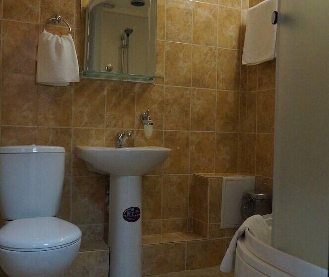 اتاق سوپریور, Alpika