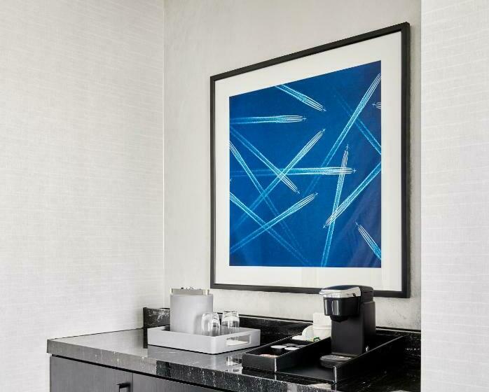 Люкс, Loews Kansas City