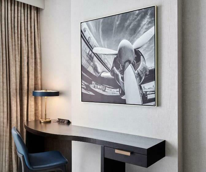 غرفة قياسية لذوى الاحتياجات الخاصة, Loews Kansas City