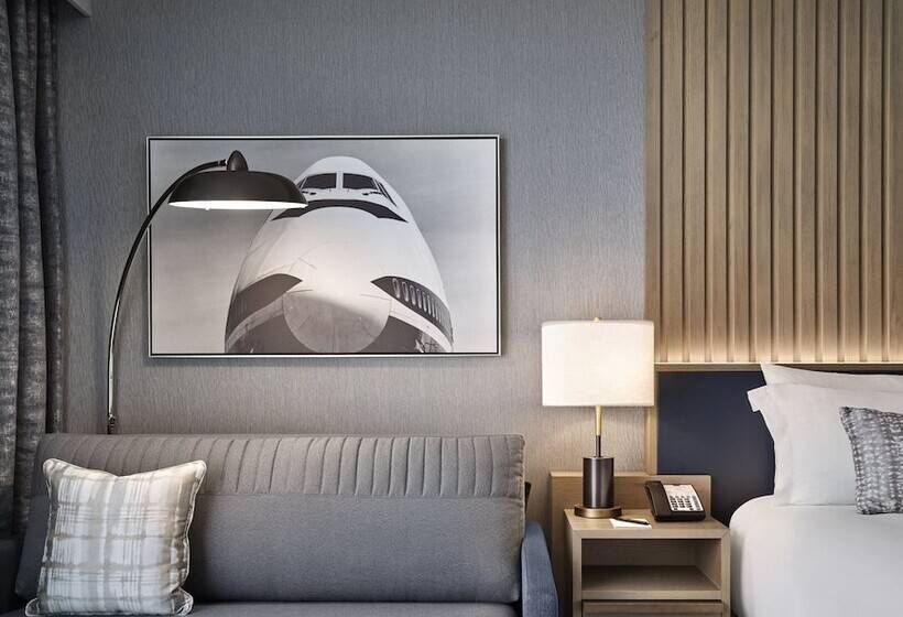 Номер Deluxe, Loews Kansas City