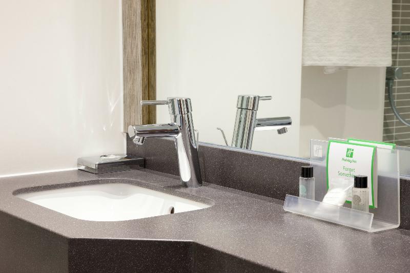 غرفة ديلوكس سرير كينج, Loews Kansas City