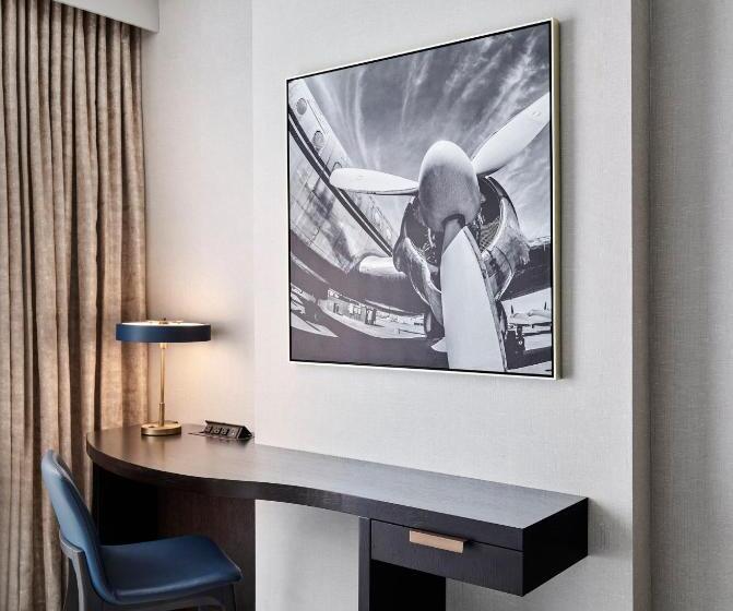 غرفة بريميوم, Loews Kansas City