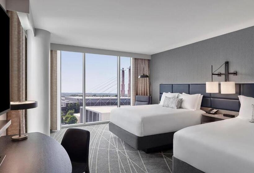 غرفة قياسية, Loews Kansas City