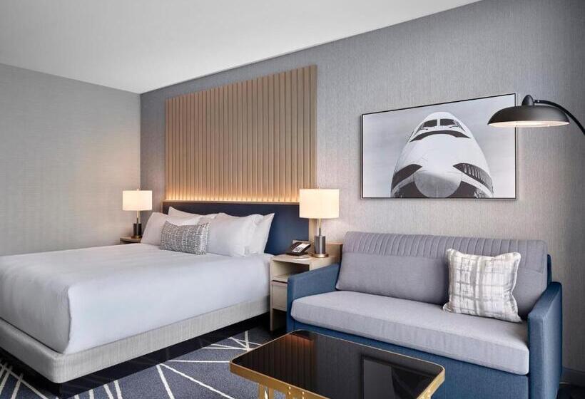 غرفة ديلوكس لذوى الاحتياجات الخاصة, Loews Kansas City