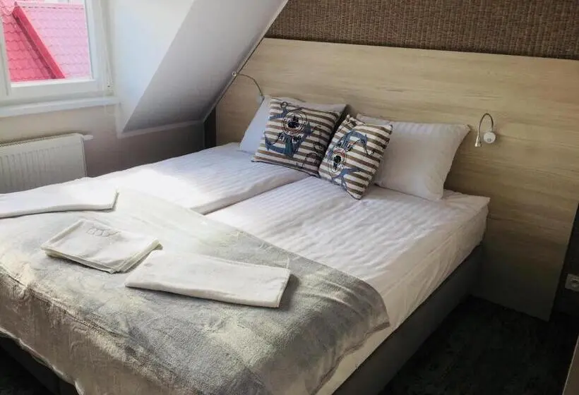 Standard-huone Parveke, Willa Nest