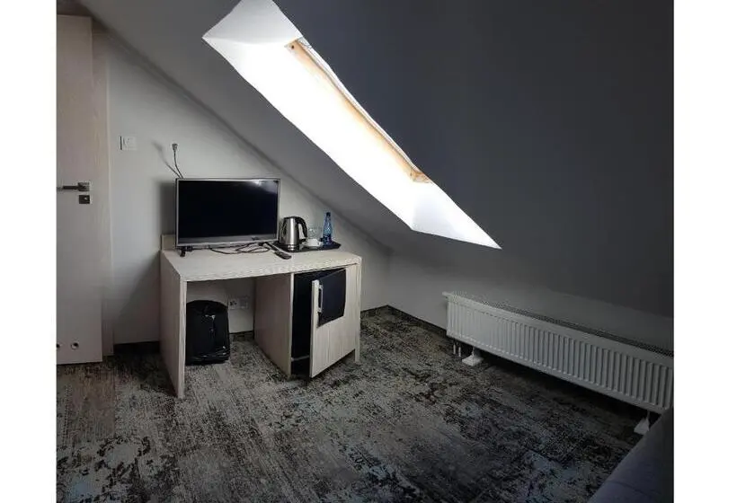 Basic-huone, Willa Nest