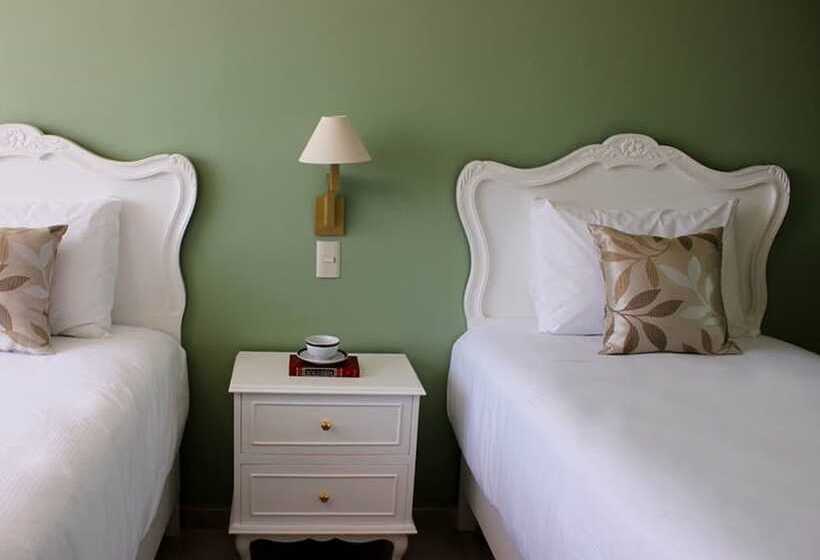 3 Bett Deluxe Zimmer, Entre Patios Hotel Boutique