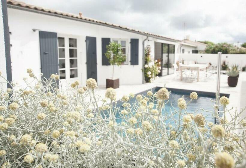 Номер Стандарт Вид на Сад, Maison D’hôtes Les Ajoncs