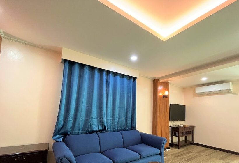 استودیو خانوادگی, The Lakeview Suites