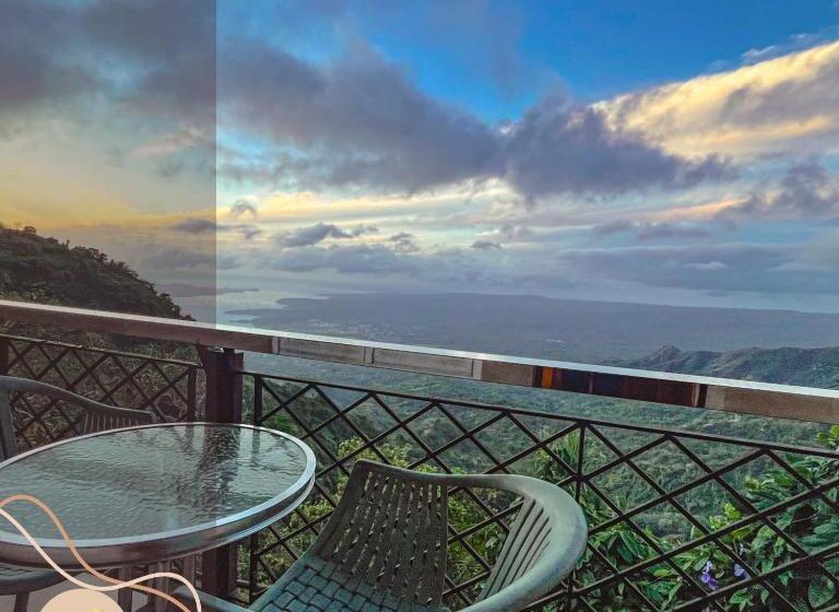 اتاق لوکس, The Lakeview Suites