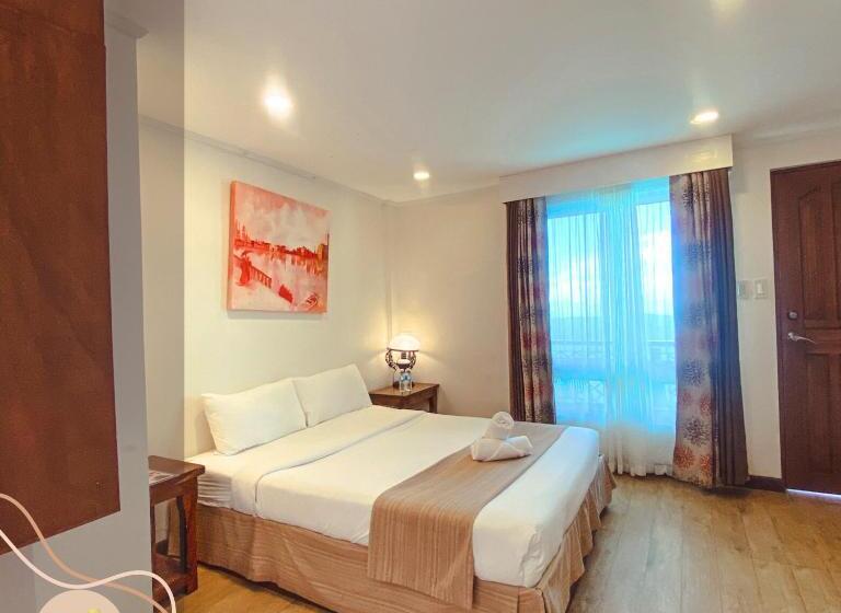 اتاق لوکس, The Lakeview Suites