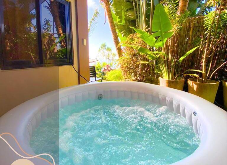 اتاق لوکس, The Lakeview Suites