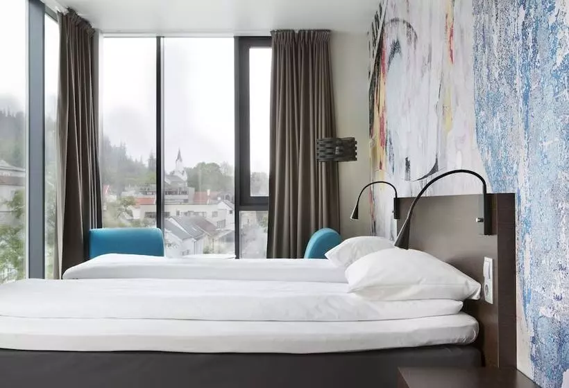 اتاق لوکس, Comfort Hotel Victoria Florø